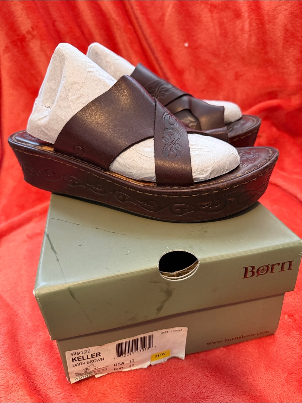 NIB Born Keller Dark Brown Earthtone Leather Platform Slide Sandals Women’s 10